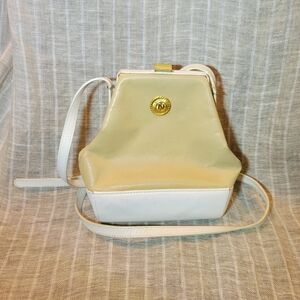 Vtg Albert Nipon Cross Body Leather Kiss Lock Taupe White Purse